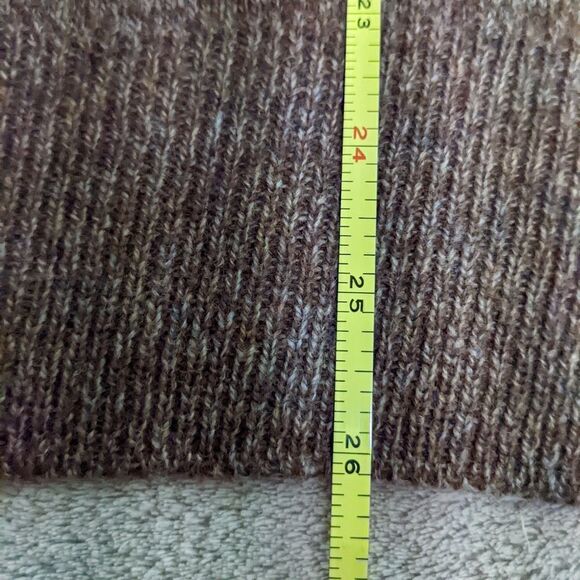 Vintage 80's Men's Puritan V-Neck Wool Blend Sweater - Picture 11 of 15